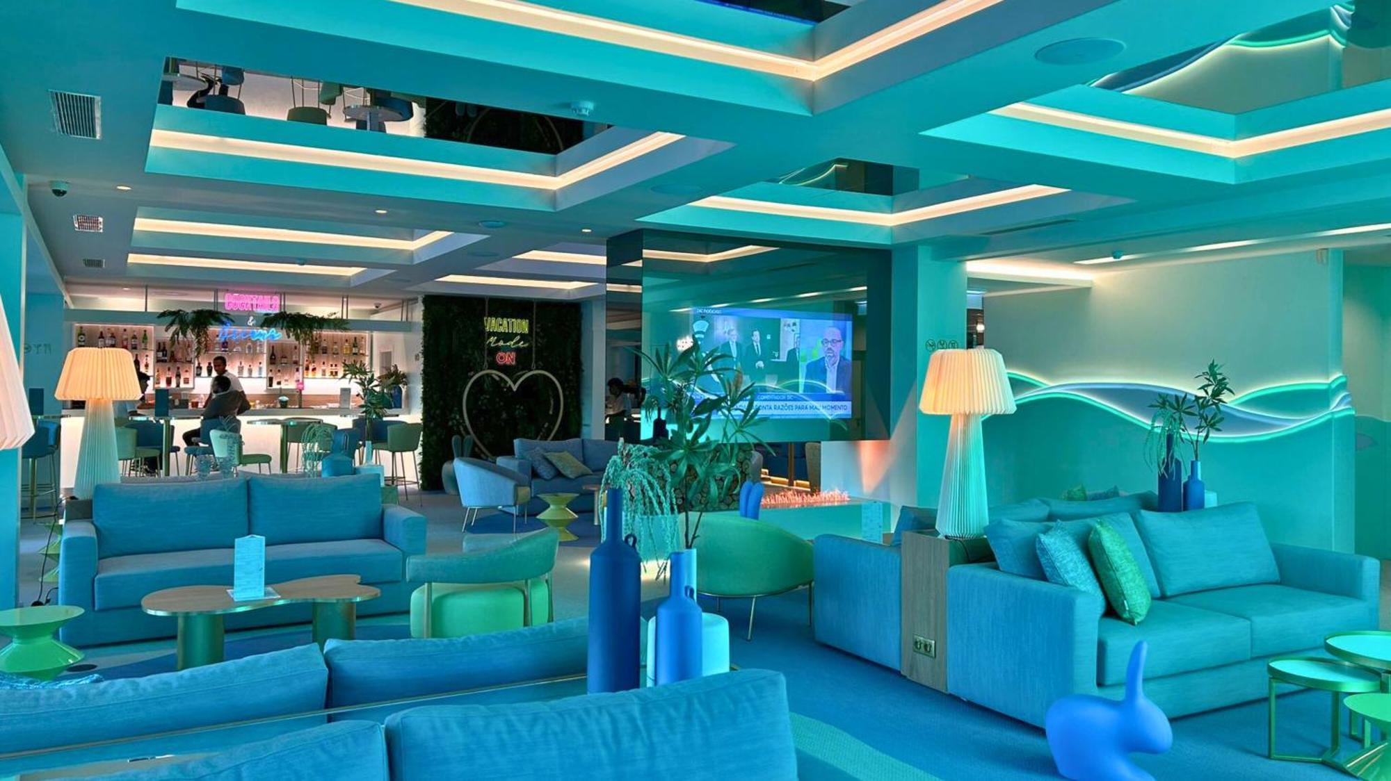 קווארטיירה Aquashow Park Hotel מראה חיצוני תמונה
